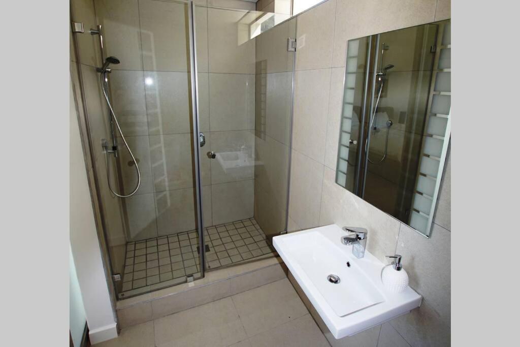 The Baules Penthouse With Spectacular Roof-Terrace Apartment Cape Town Ngoại thất bức ảnh